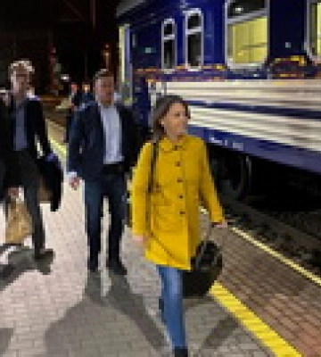 Глава МЗС Німеччини прибула до Києва: розрахунки Путіна на втому від війни не спрацюють