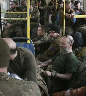 Заступник Єрмака: Ми робимо все, щоб показового суду над азовцями не відбулось