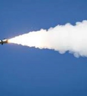 Окупанти завдали ракетного удару по Дніпру: є поранені