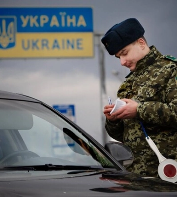 Скільки чоловіків з початку війни намагалися незаконно виїхати з України
