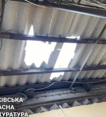 Окупанти вночі обстріляли ракетами Харківщину, пошкоджено будівлю
