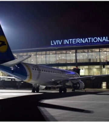 Аеропорт &quot;Львів&quot; за наявності гарантії безпеки може першим відновити польоти, - міністр інфраструктури Кубраков
