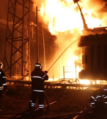 Зеленський: Будемо з газом, світлом, водою і… без вас