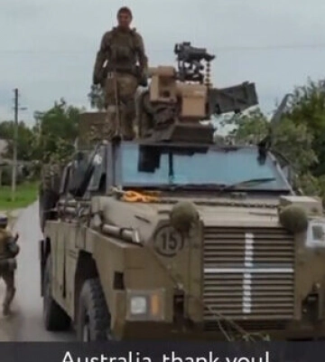 Завдяки австралійським Bushmaster ЗСУ вийшли на річку Оскіл, - Резніков. ВIДЕО