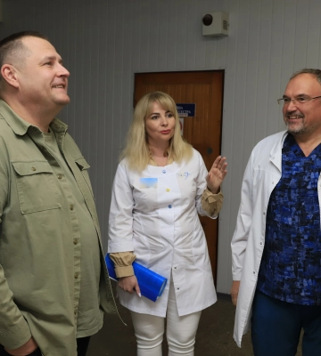 Якісні ремонти та сучасне обладнання: як змінюються відділення однієї з найбільших лікарень Дніпра