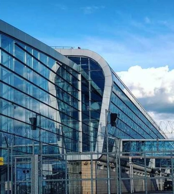 Відомо, який аеропорт в Україні й за яких умов може першим відновити роботу – Мінінфраструктури