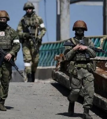 Окупанти з родинами поспіхом утікають із Луганщини