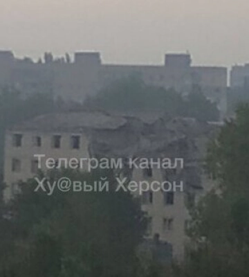 ЗСУ влучили у військову частину рашистів в окупованому Херсоні, - телеграм-канали. ВIДЕО (оновлено)