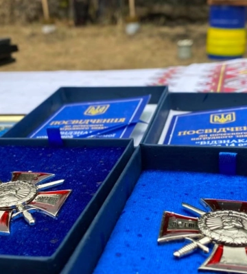 Танкістів волинської бригади на передовій нагородили держвідзнаками. Фото