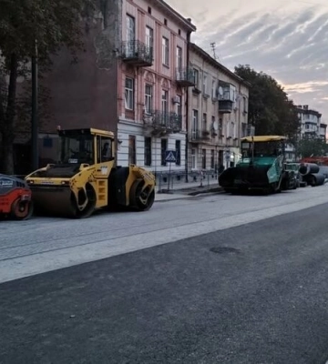 Для проїзду транспорту у Львові відкрили ще одну частину вулиці Шевченка