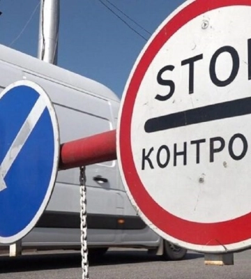 П&#039;яний водій мікроавтобуса в&#039;їхав у блокпост на Волині, четверо госпіталізованих