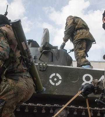 Окупанти намагаються відійти з Харківщини на територію РФ, займаються мародерством, грабують школи, - розвідка