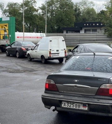 Окупанти жаліються, що на заправках Донеччини зник бензин