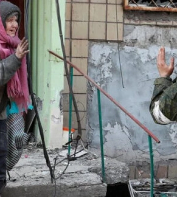 Окупанти запасаються цивільним одягом та готуються до втечі на Херсонщині, - Братчук
