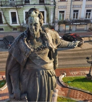 Пам’ятник Катерині ІІ. Чиновник одеської мерії виступив проти та спровокував скандал