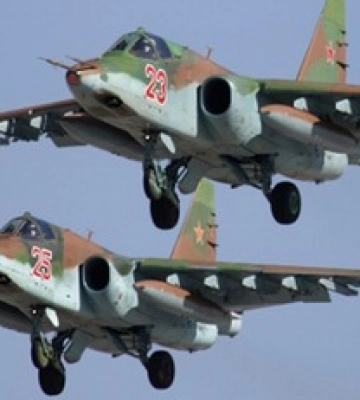 Показал &quot;высший пилотаж&quot;: в Крыму разбился Су-25 оккупантов, видео