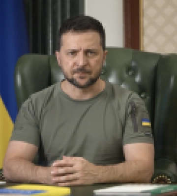 Зеленський закликав Трампа подивитися на війну в Україні без рожевих окулярів