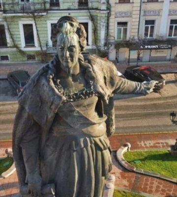 Памятник Екатерине II. Чиновник одесской мэрии выступил против и спровоцировал скандал