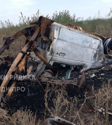 Пікап розірвало навпіл: боєць дніпровської тероборони підірвався на міні