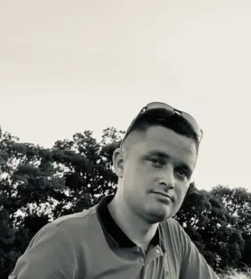 Знову трагічна звістка з фронту: на війні загинув захисник з Берегівщини (ФОТО)