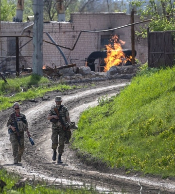Окупанти часто втікають у Росію, а не перегруповуються на Донбас, - Пентагон