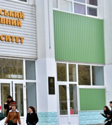 Російські ЗМІ повідомили про замах на призначену Росією «ректорку» університету в Херсоні