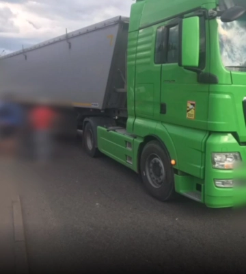 В Одесі водій фури збив жінку на інвалідному візку, - ФОТО