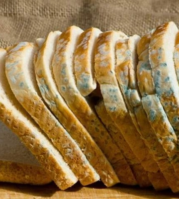 У Маріуполі критична ситуація з продуктами харчування. Люди стоять у величезній черзі за хлібом, - міськрада. ВIДЕО