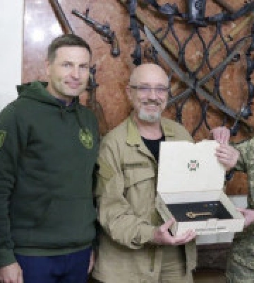 Міністр оборони Резніков подякував Естонії за мобільний шпиталь для ЗСУ