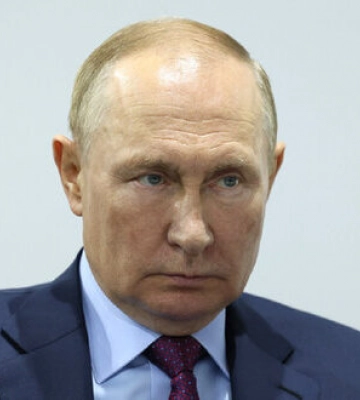 Используя кадровые изменения в Минобороны РФ, Путин пытается переложить вину за провалы в Харьковской области, - ISW