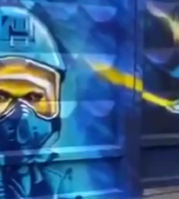 Яскраве видовище: у Києві з&#039;явився новий патріотичний арт-об&#039;єкт, відео