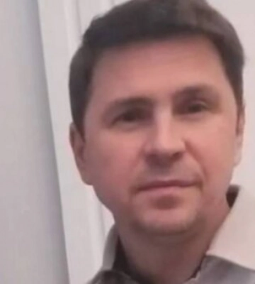 Михайло Подоляк назвав умову, після чого розпадеться російський фронт в Україні: &quot;Викличе ефект доміно&quot;