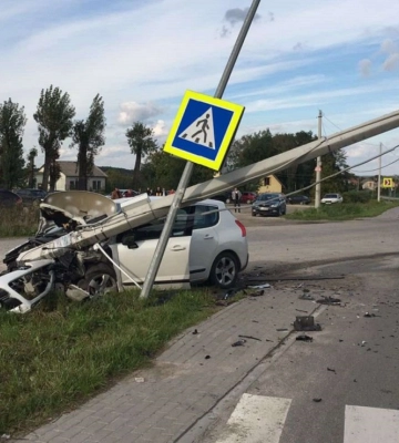 Четверо людей постраждали у важкій ДТП на трасі Львів-Самбір