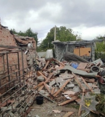 Враг за сутки обстрелял 11 населенных пунктов Донетчины, в Бахмуте повредил 30 домов