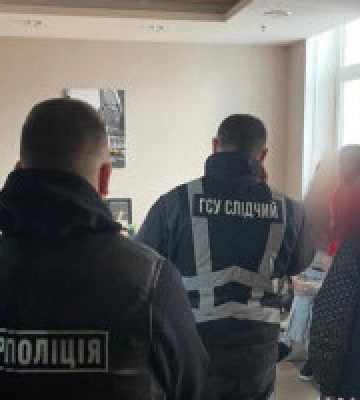 Під прикриттям благодійного фонду члени злочинної організації привласнили зібрані для ЗСУ майже ₴9 млн.