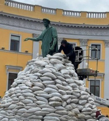 В Одесі затримали двох божевільних, які заперечували агресію рф та підтримували окупацію