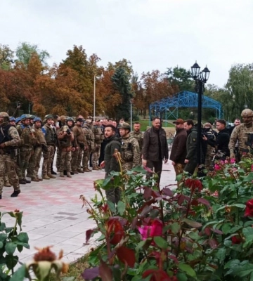 Зеленский приехал в освобожденный Изюм