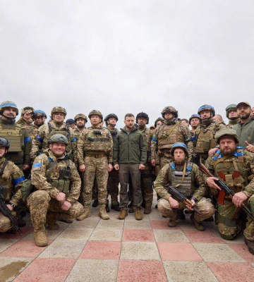 Зеленский прибыл в освобожденный Изюм