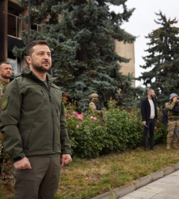 Зеленський відвідав деокупований Ізюм 