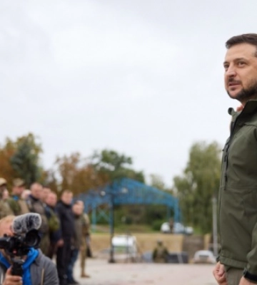Зеленський в Ізюмі: Жителі захоплених територій мають знати, що Україна обов’язково повернеться