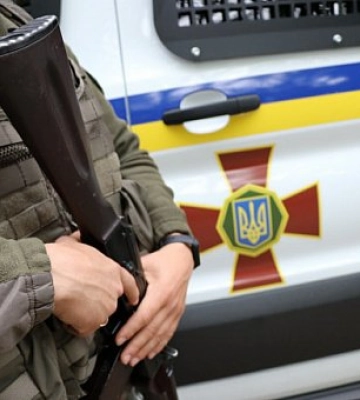 В Кривом Роге супруги усыновили мальчика