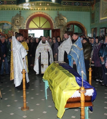 В четырех епархиях УПЦ простились с погибшими воинами