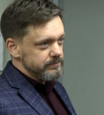 Колишньому главі “Укрексімбанку” Мецгеру оголосили вирок у справі нападу на журналістів: штраф 3400 гривень