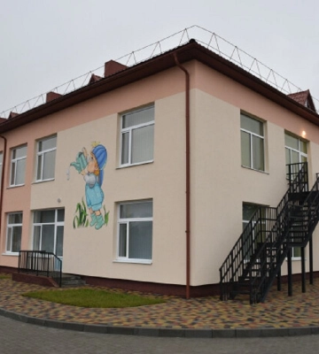 Директора дитсадка у Луцьку зобов&#039;язали повернути батькам зібрані на ремонт укриття гроші