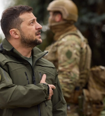 «Украина или смерть». Соцсети заметили деталь на одежде Зеленского