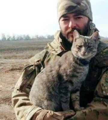 В Изюме из-под завалов извлекли тело народного героя Романа Косенко, погибшего 9 марта