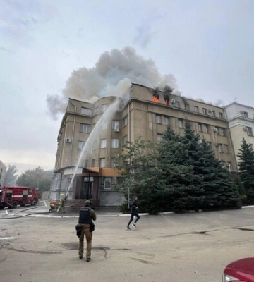 Окупанти вдарили по будівлі слідчого управління у Харкові