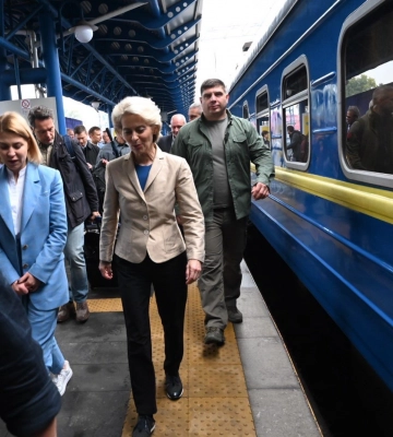 Глава Єврокомісії прибула з візитом до Києва
