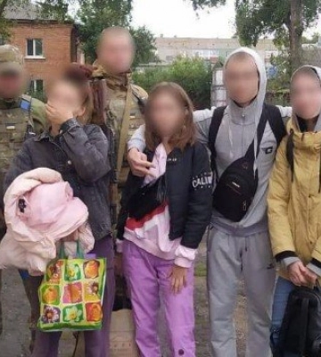 В подвале Купянска нашли подростков, которых оккупанты закрыли там 7 суток назад