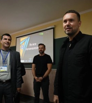 З робочим візитом на Закарпатті перебуває міністр освіти і науки Сергій Шкарлет